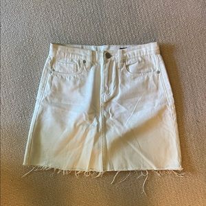 Blank NYC white jean skirt